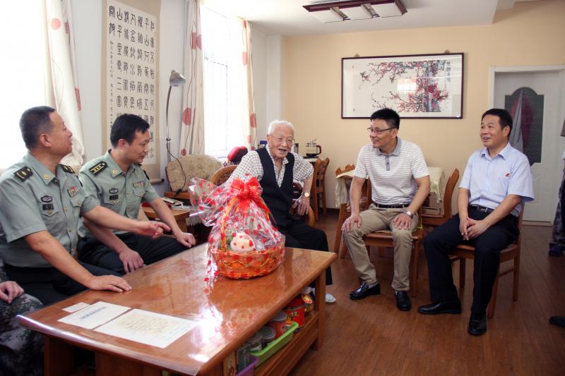 1533169531836181.jpg IMG_5102.JPG