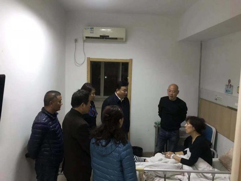 1544402035448935.jpg 董事長(zhǎng)2.jpg