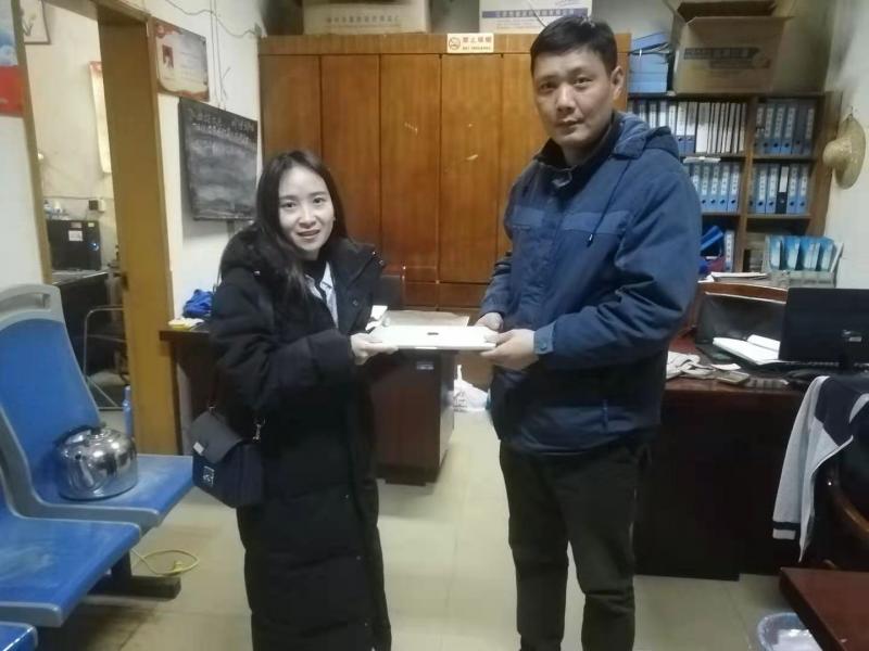 1611035266470749.jpg ad7d1a843a4efc9ed3871c8647fc5e6.jpg