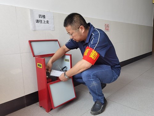 蔣鵬.jpg 蔣鵬.jpg