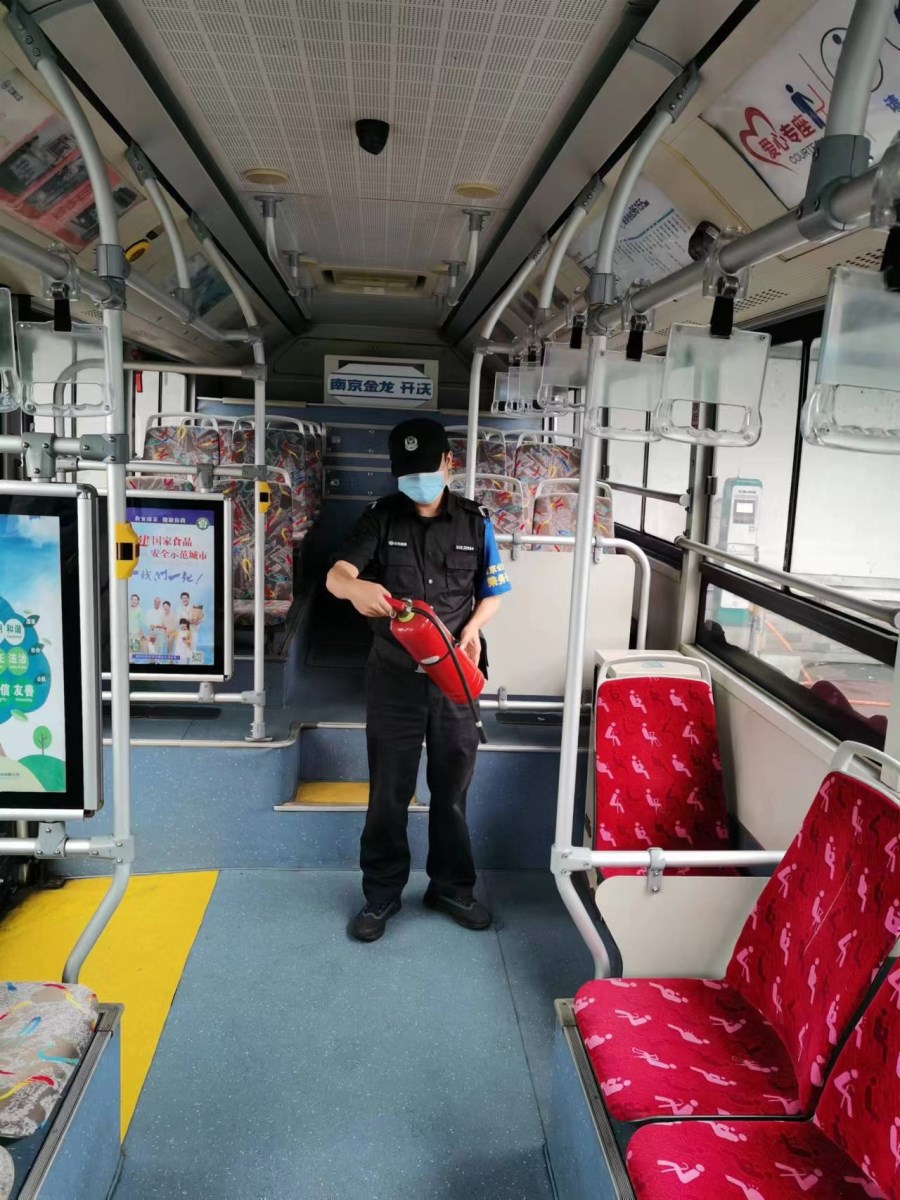 二大隊(duì)退伍軍人朱偉偉.jpg 二大隊(duì)退伍軍人朱偉偉.jpg