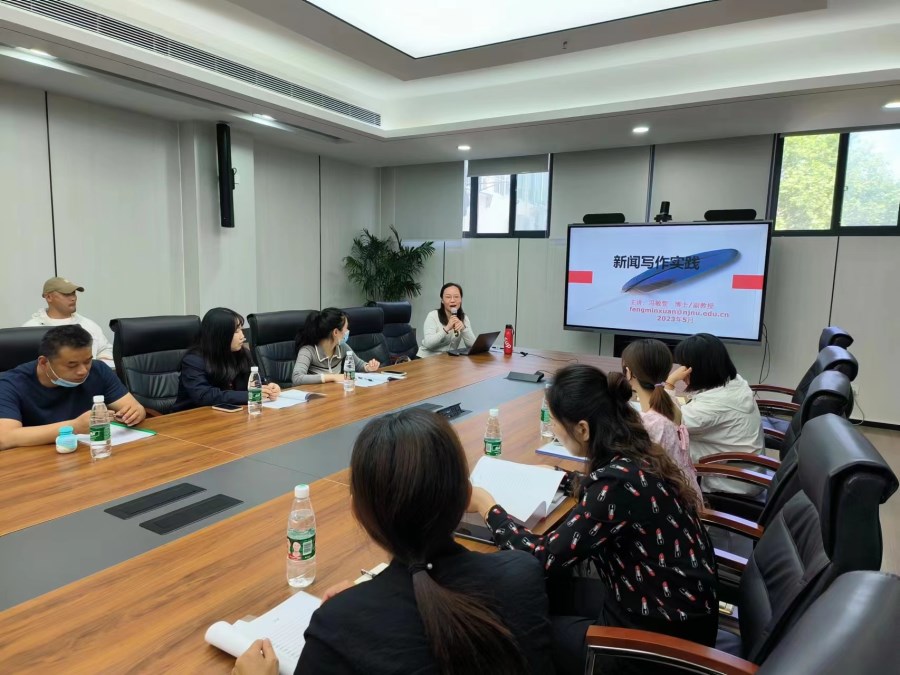 9fc3061a0468d6a4e6fb1c2d521e3a6.jpg 9fc3061a0468d6a4e6fb1c2d521e3a6.jpg