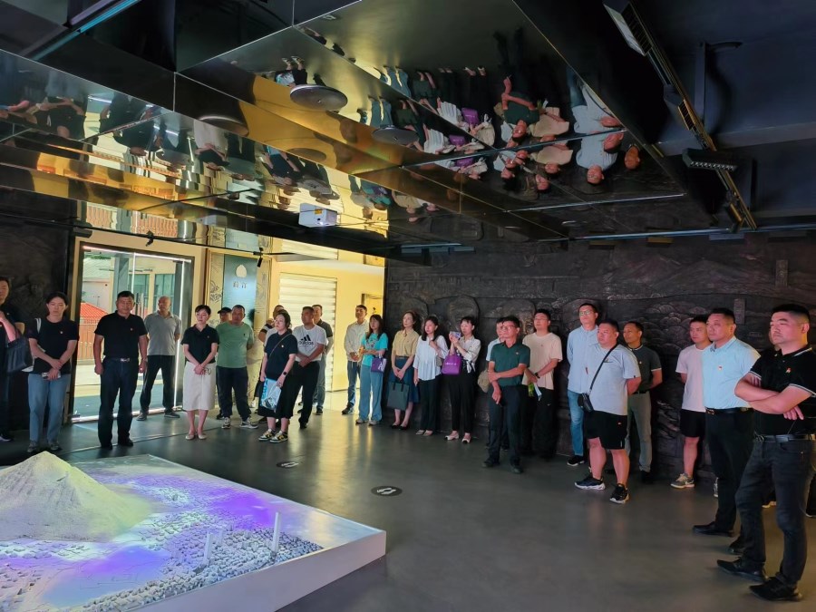 3ba3786b94446fcfce6e8aefd60dd6d.jpg 3ba3786b94446fcfce6e8aefd60dd6d.jpg