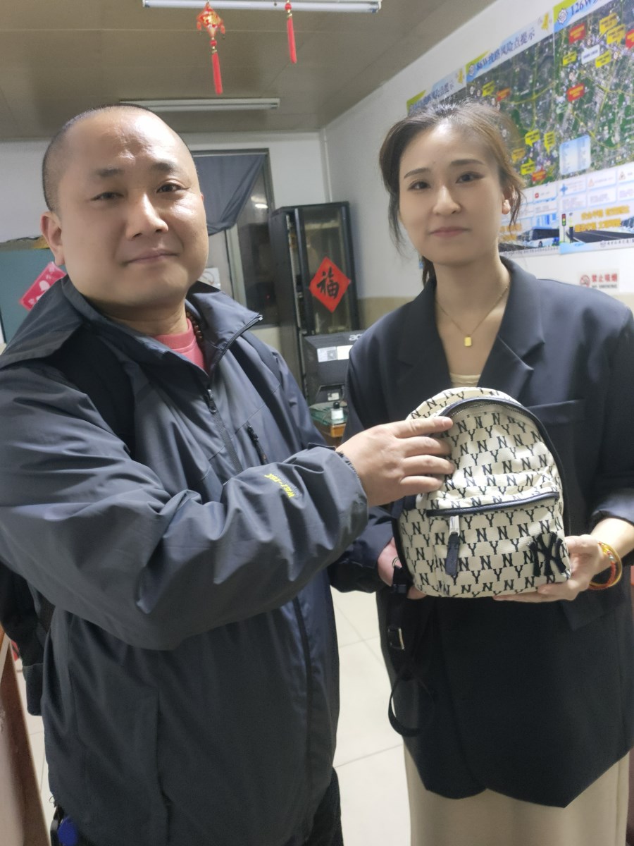 d2d5a3754410d7c9373bd3409b50e20.jpg d2d5a3754410d7c9373bd3409b50e20.jpg