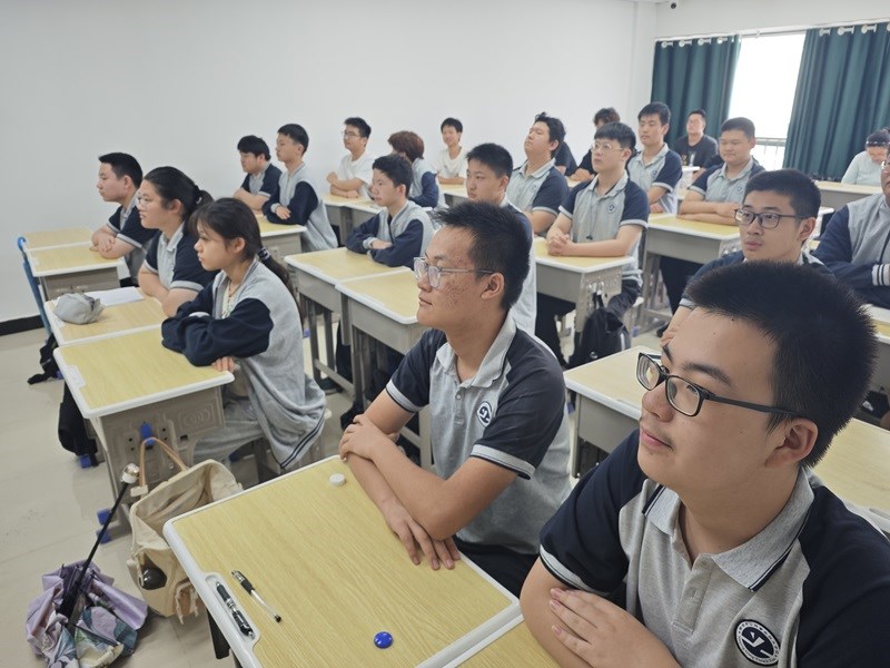 390F8CD460C277885A9673063B4FF243.jpg 390F8CD460C277885A9673063B4FF243.jpg