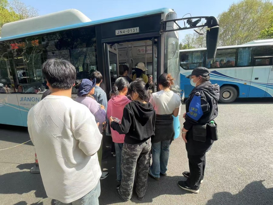 6fcb6000b912771631a25d8910a4579.jpg 6fcb6000b912771631a25d8910a4579.jpg