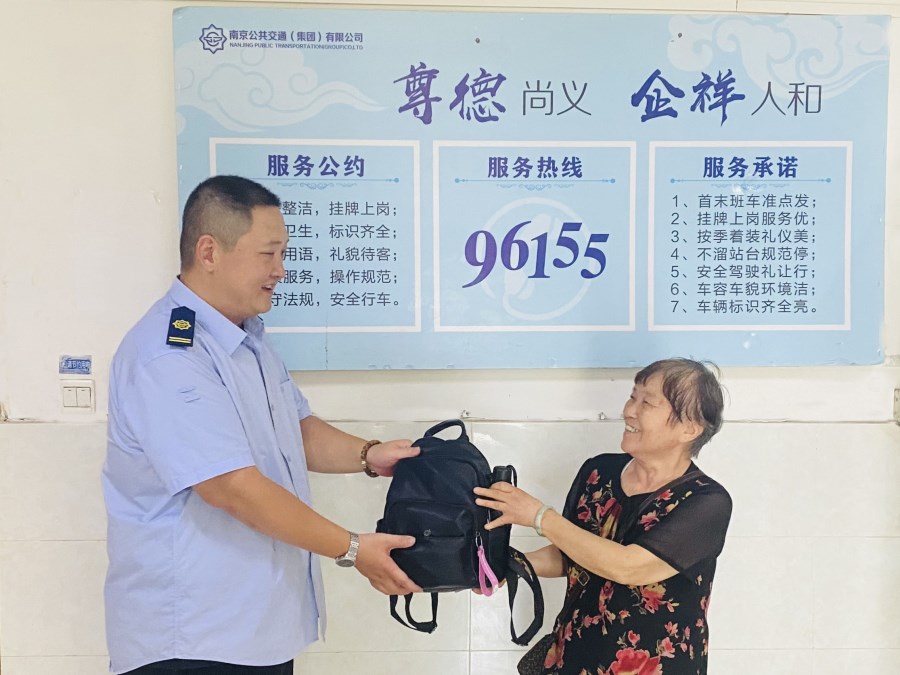 8d1b056fb18c0822e06fc9560598d46.jpg 8d1b056fb18c0822e06fc9560598d46.jpg